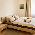 Waldhotel Ξενοδοχείο