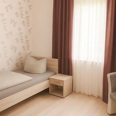 Waldhotel Szálloda