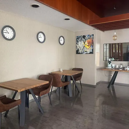 Waldhotel 3*