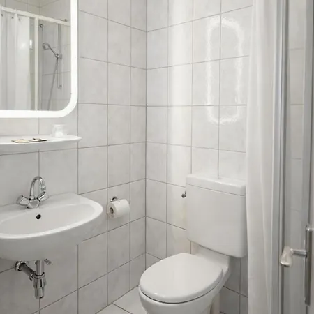 Hotel Waldhotel 3*