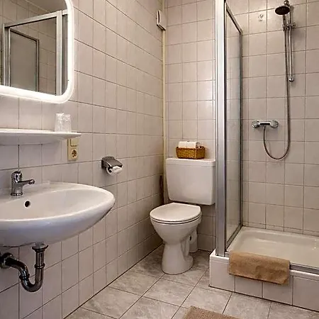 Waldhotel 3*