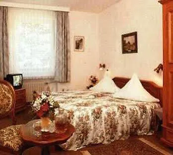 Waldhotel